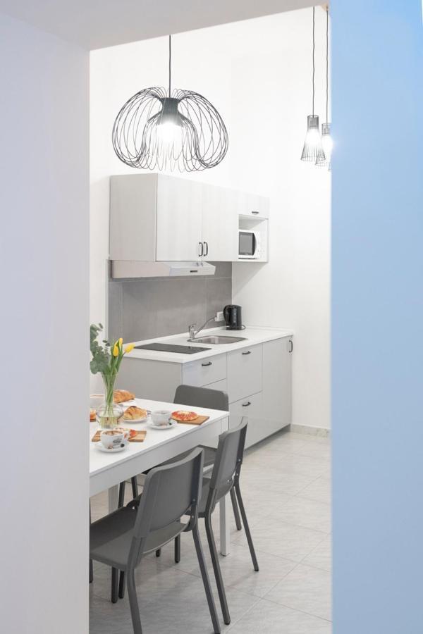 Preziosi 61 Apartment เนเปิลส์ ภายนอก รูปภาพ